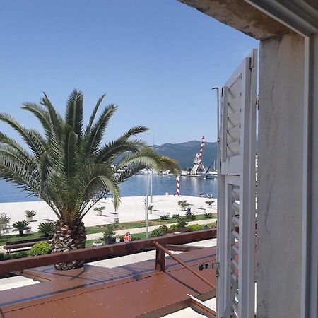 Mulo Stanicica Tivat Quarto foto